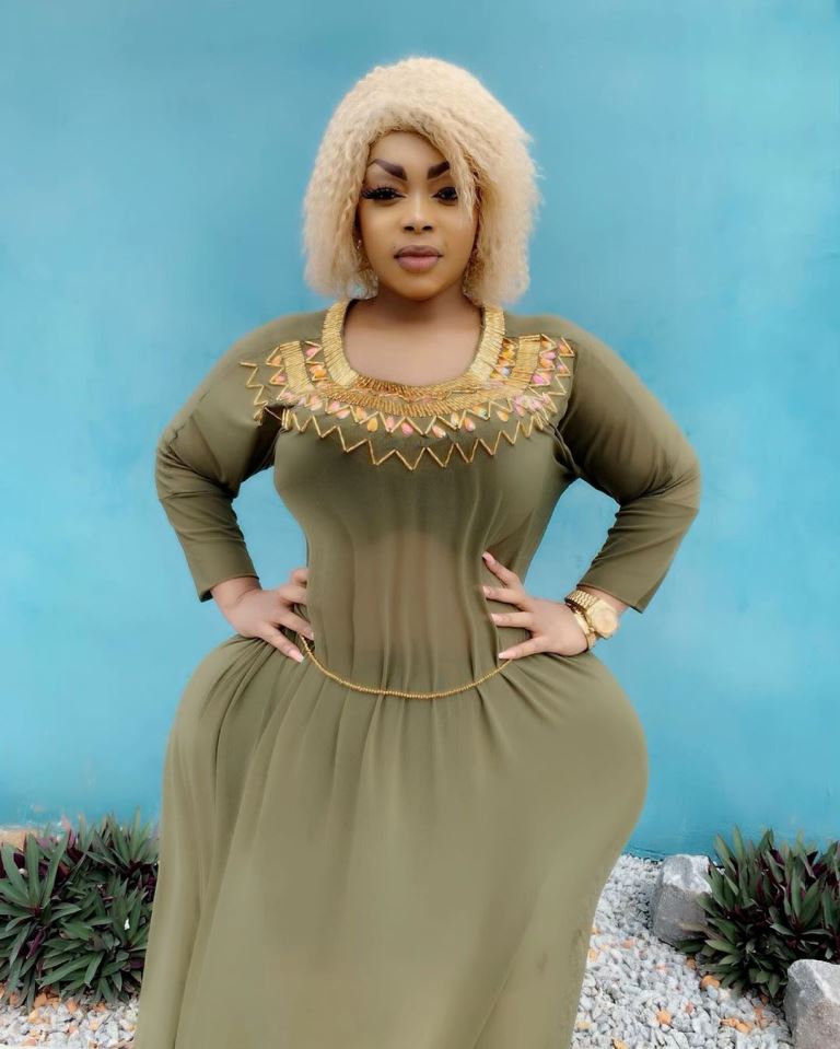 50 most beautiful women in the world